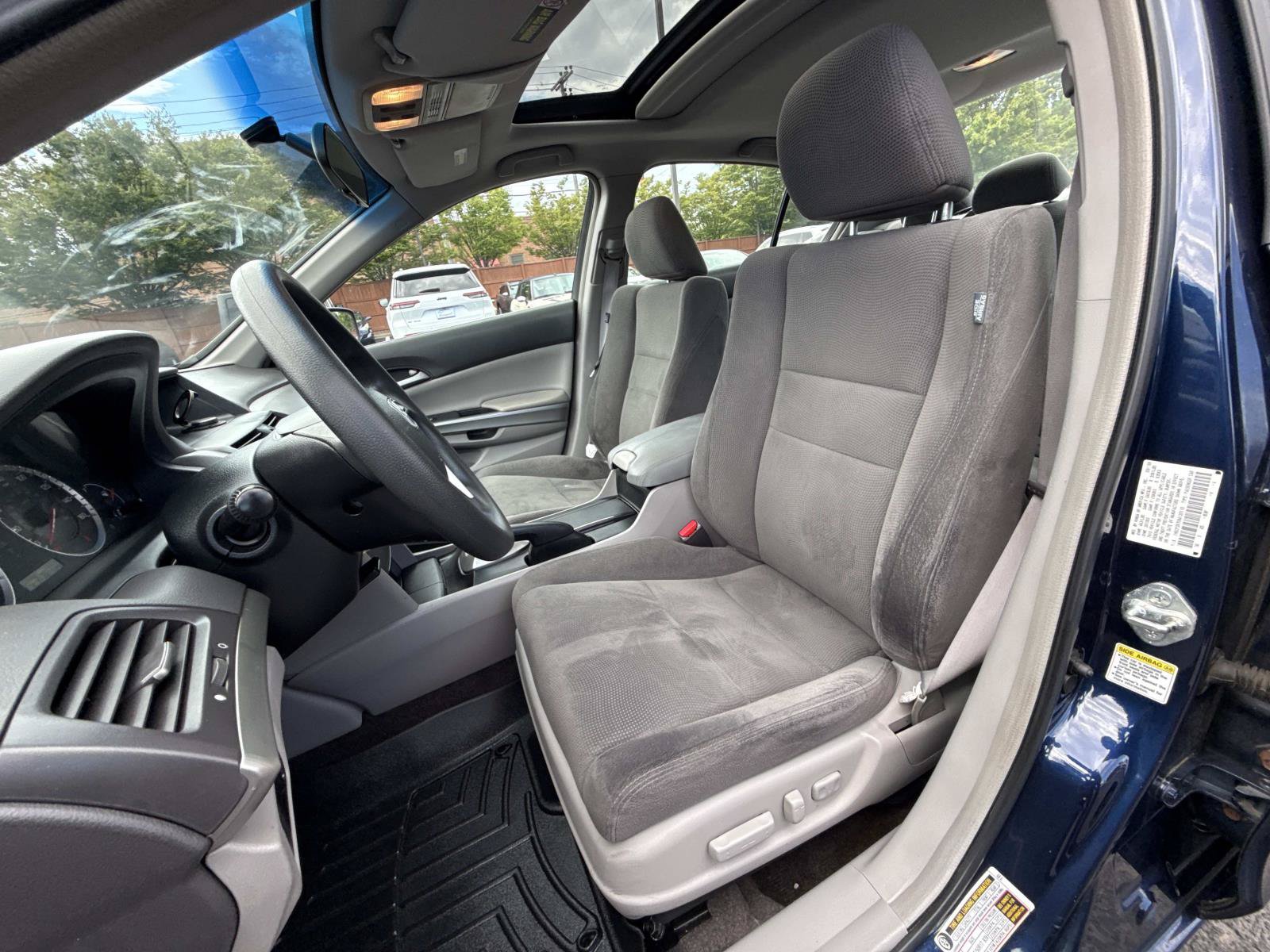 Used 2009 Honda Accord EX image 11