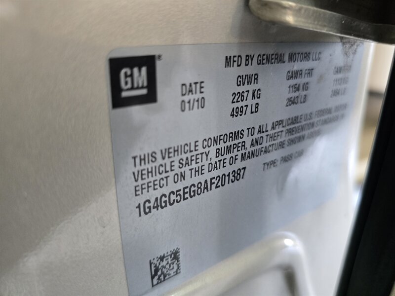 Used 2010 Buick LaCrosse CXL FWD image 31