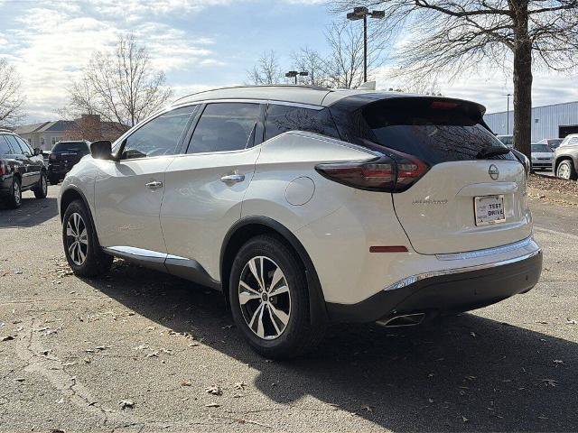 Certified 2024 Nissan Murano SV image 3