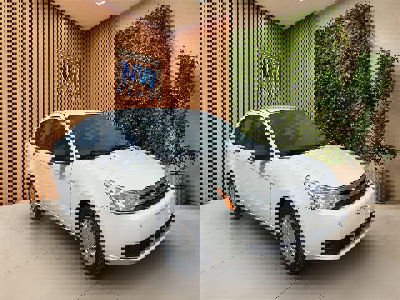 Used 2009 Ford Focus S FWD image 1