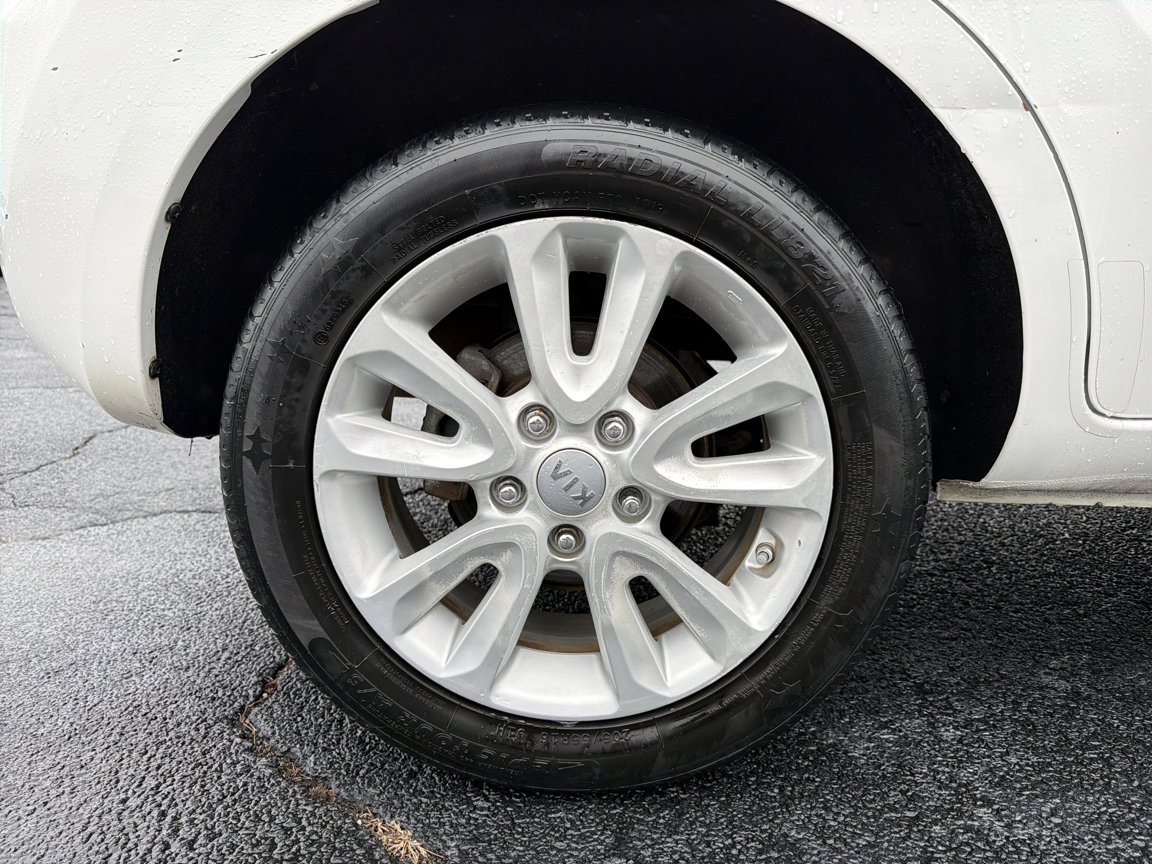 Used 2012 Kia Soul + image 17