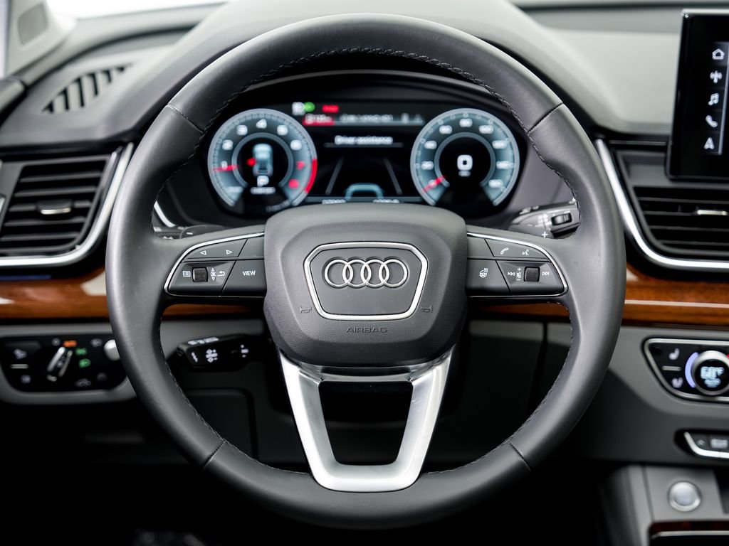Certified 2023 Audi Q5 2.0T Prestige AWD/4WD image 12