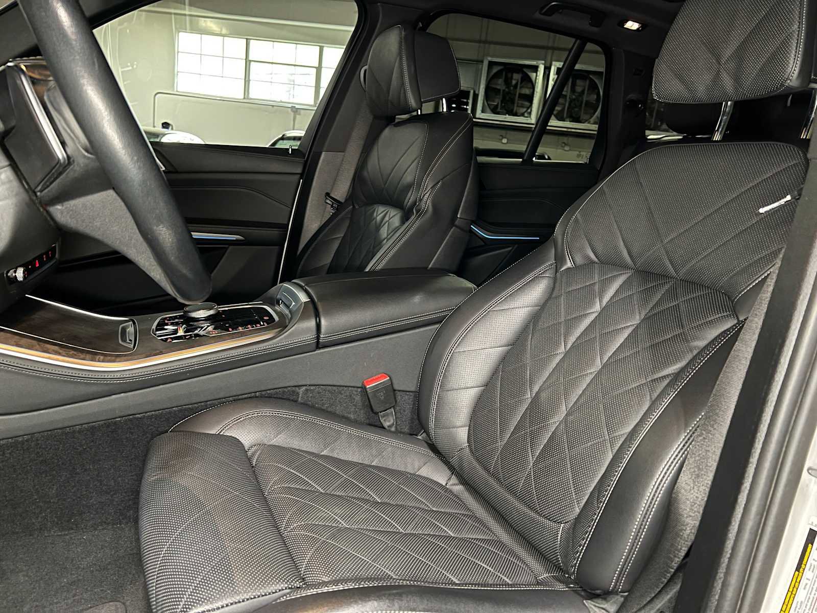 Used 2024 BMW X5 xDrive40i AWD/4WD image 26