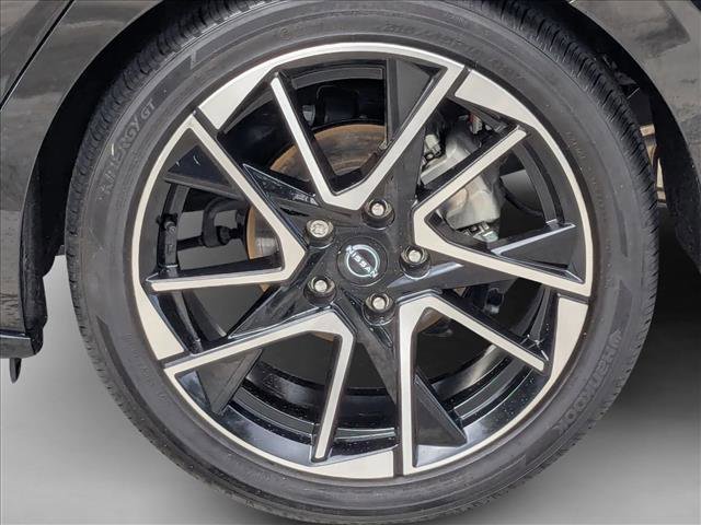 Certified 2025 Nissan Sentra SR w/ SR Premium Package image 24