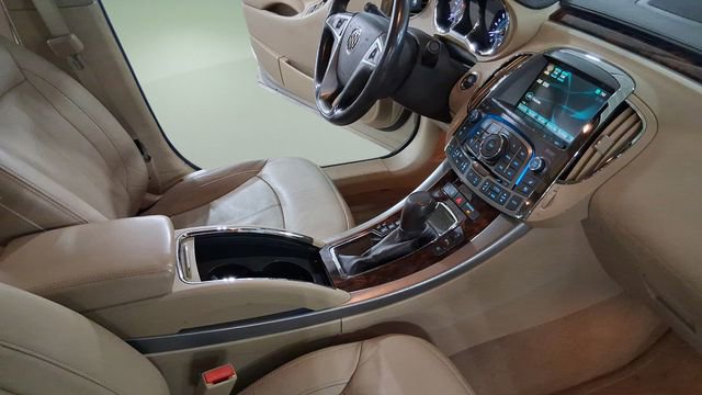 Used 2012 Buick LaCrosse Premium image 20