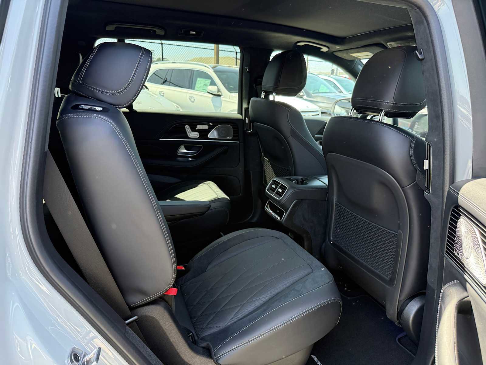 New 2025 Mercedes-Benz GLS 63 AMG 4MATIC image 12