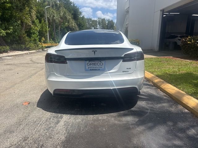 Used 2021 Tesla Model S Plaid image 4