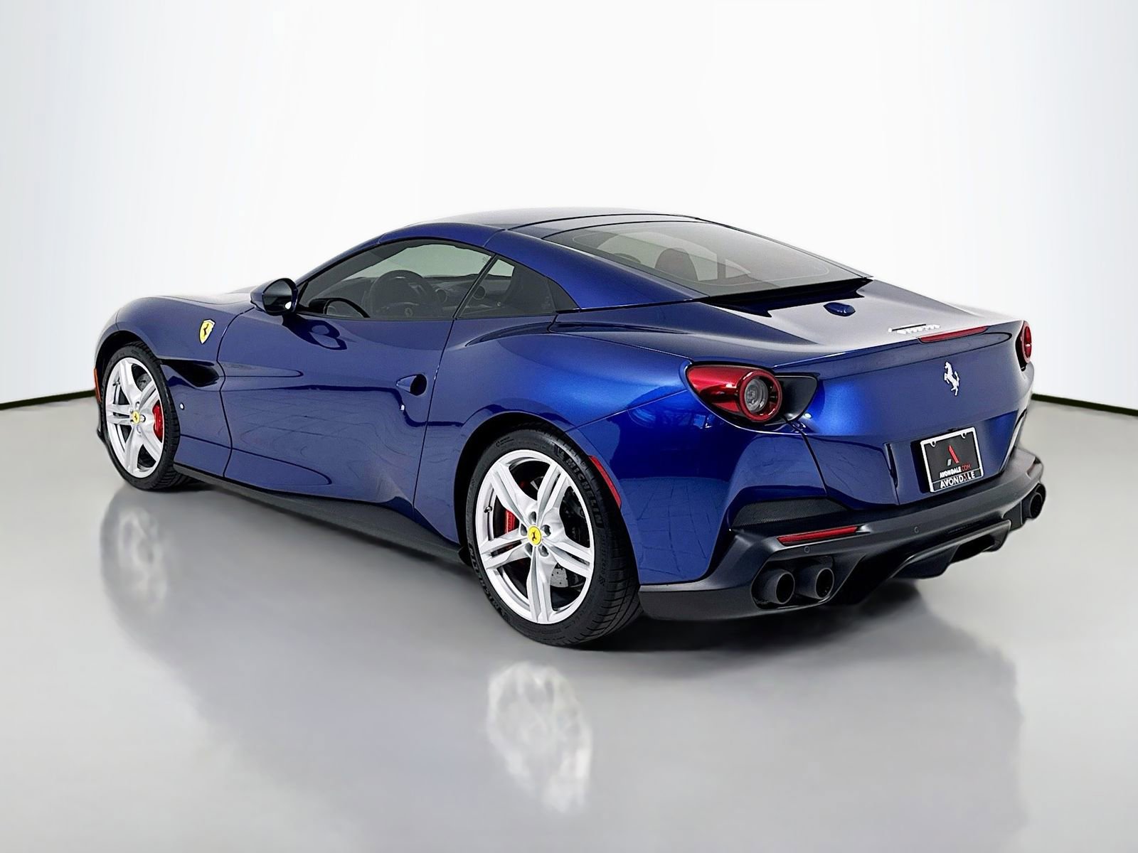 Used 2020 Ferrari Portofino image 5