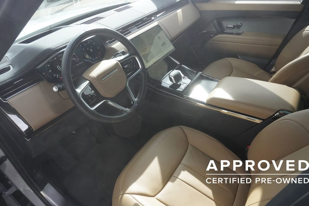 Used 2024 Land Rover Range Rover Sport SE image 18