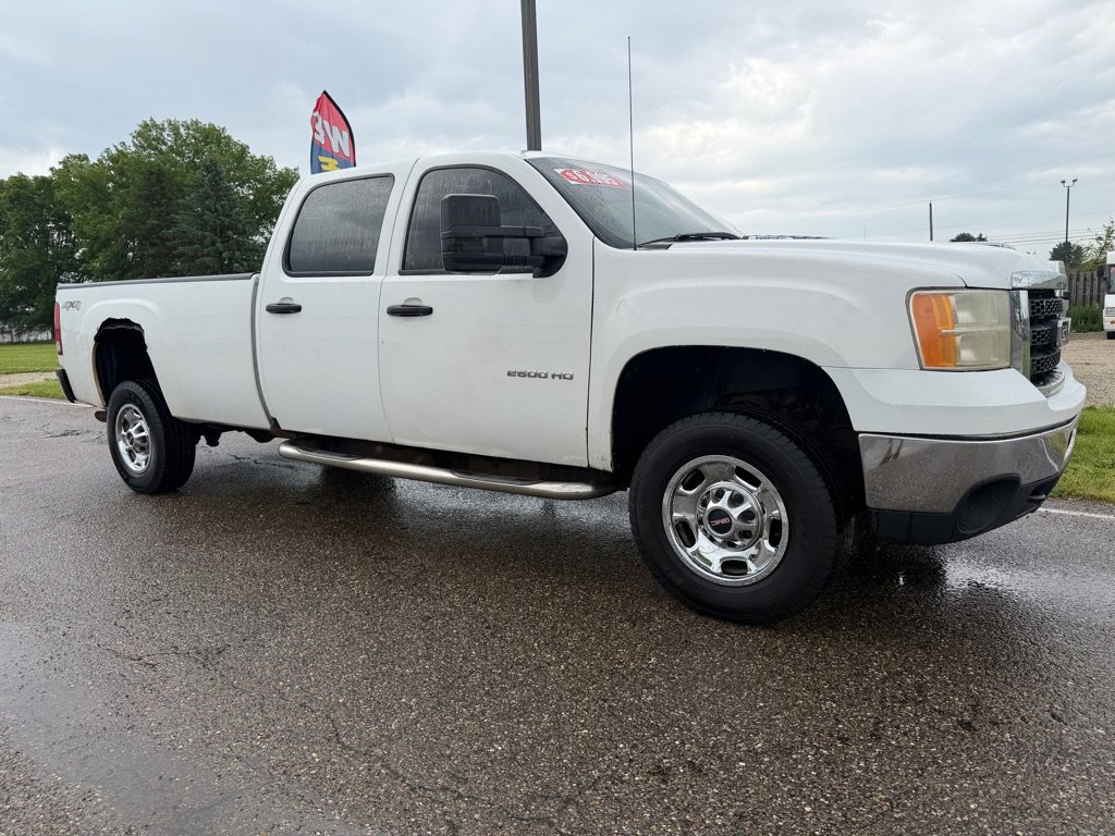 Used 2011 GMC Sierra 2500 W/T AWD/4WD video 1