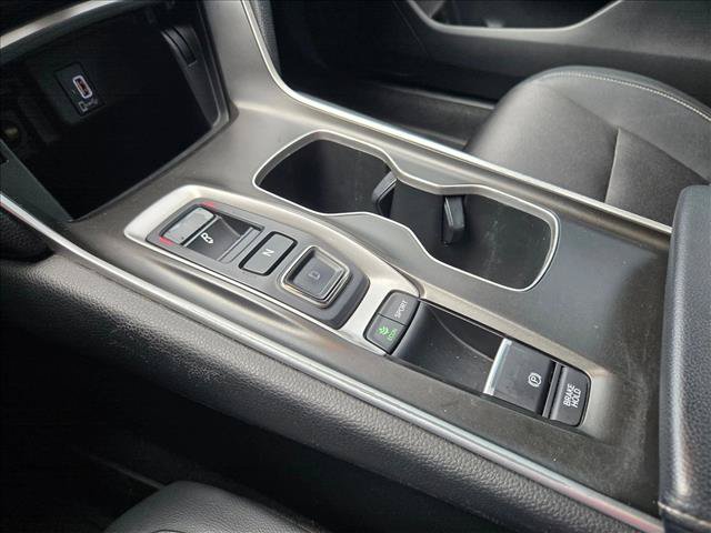 Used 2018 Honda Accord Sport image 14