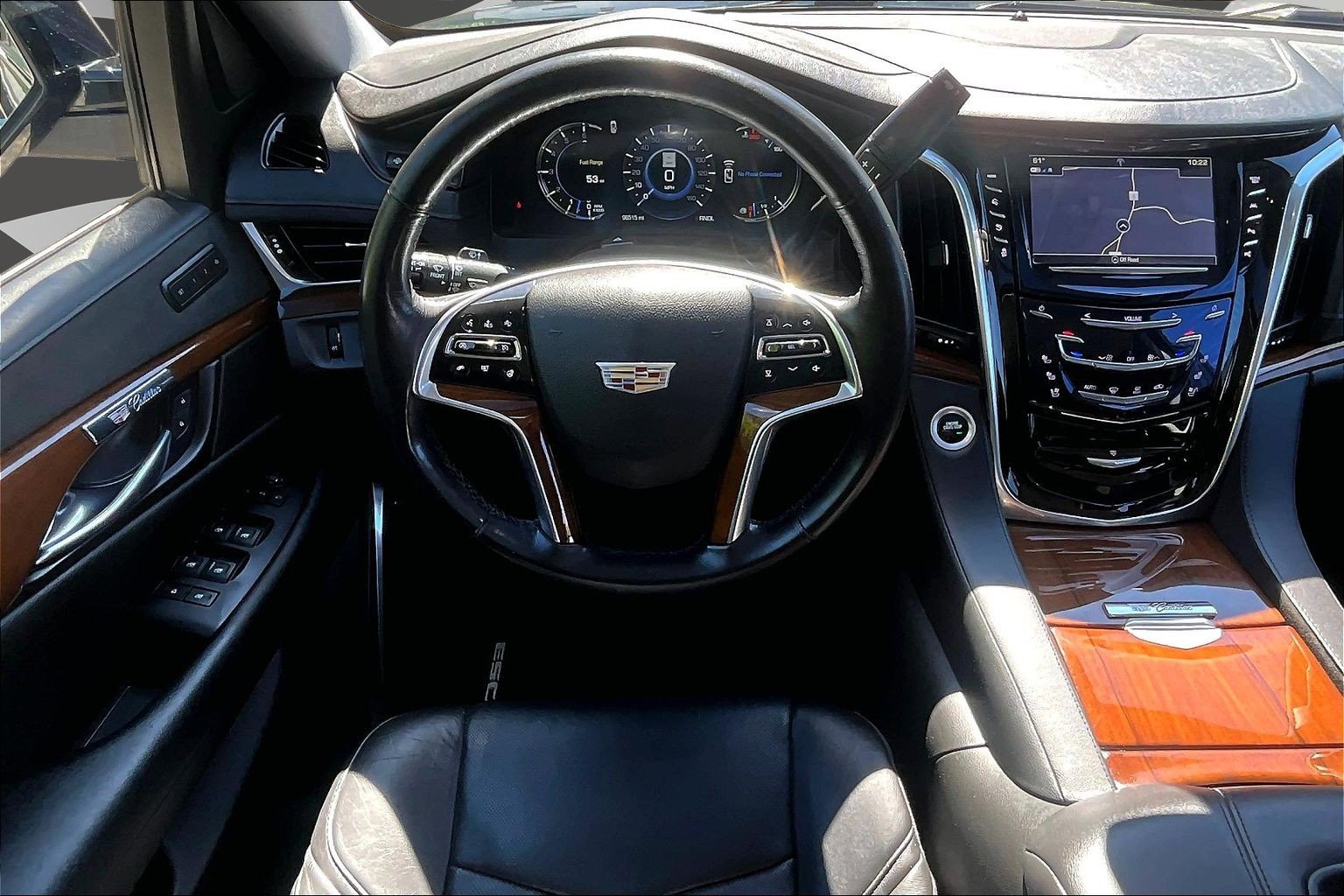 Used 2020 Cadillac Escalade Luxury AWD/4WD image 5