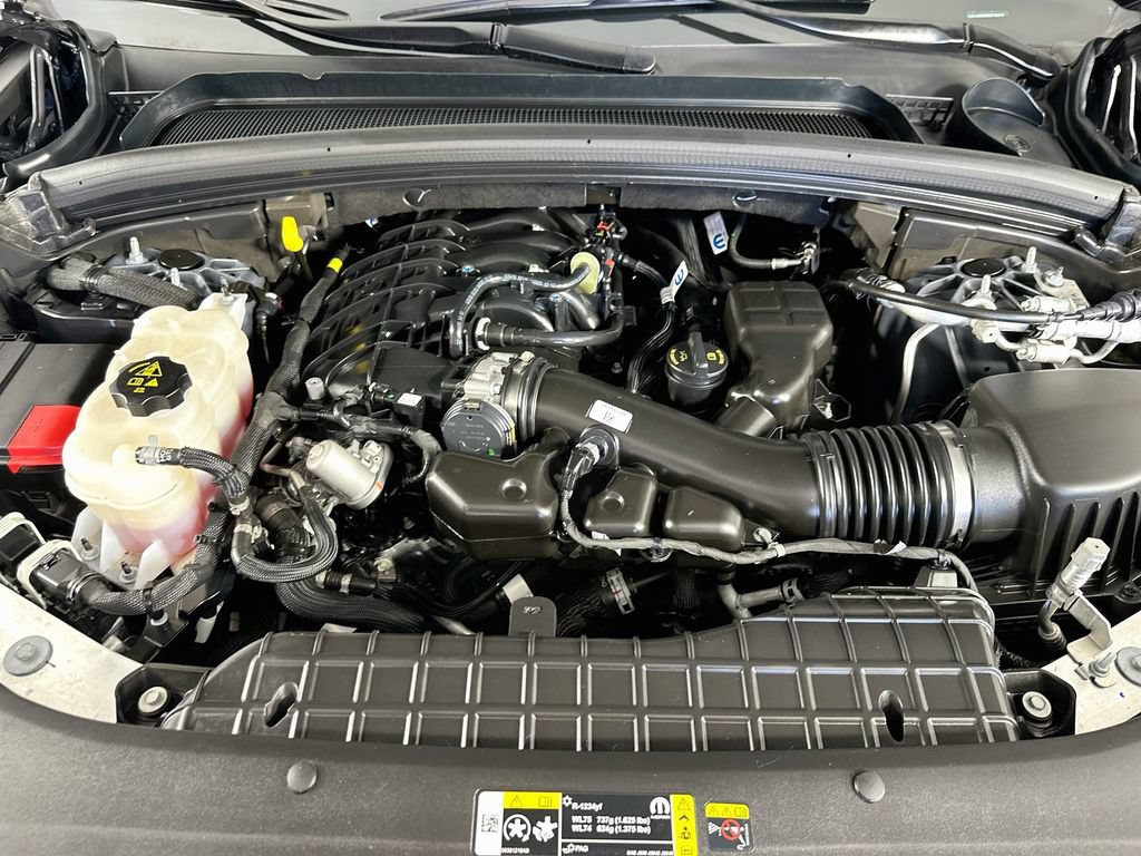 Certified 2025 Jeep Grand Cherokee L Limited AWD/4WD image 41