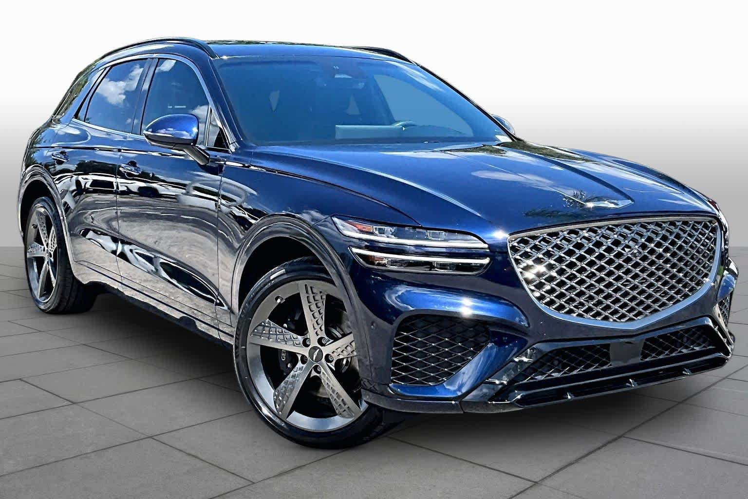 Used 2023 Genesis GV70 2.5T w/ Sport Prestige Package AWD/4WD image 3