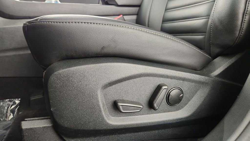 Certified 2022 Ford Edge SEL AWD/4WD image 22