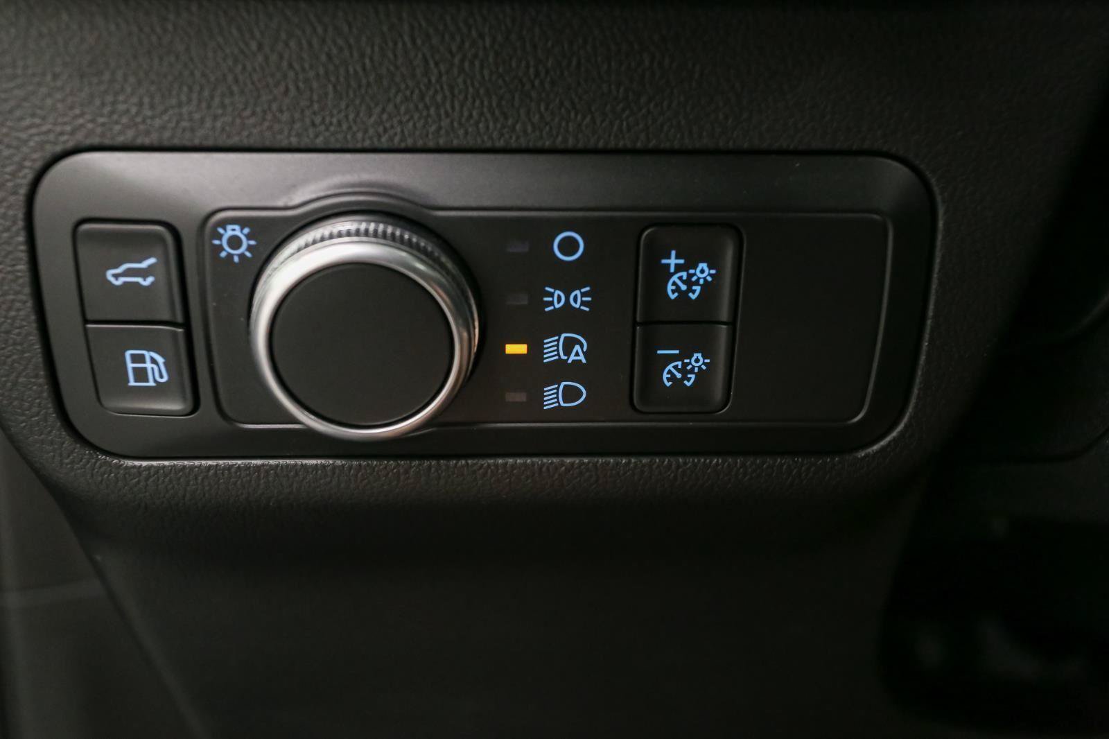 Used 2020 Ford Escape SE Sport AWD/4WD image 44
