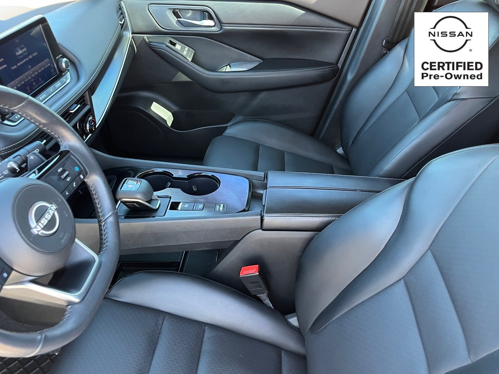 Certified 2023 Nissan Rogue SV w/ SV Premium B Package FWD image 17