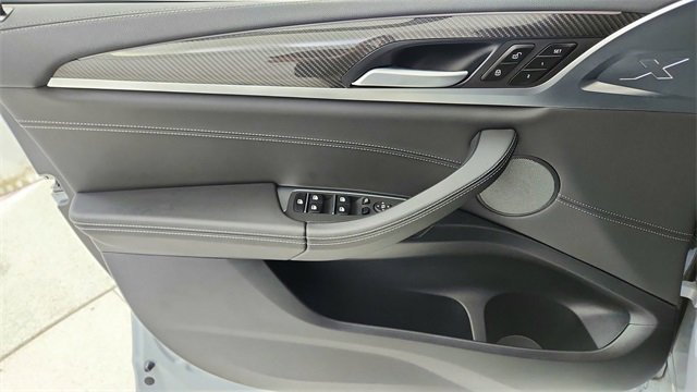 Used 2025 BMW X4 M w/ Competition Package image 34