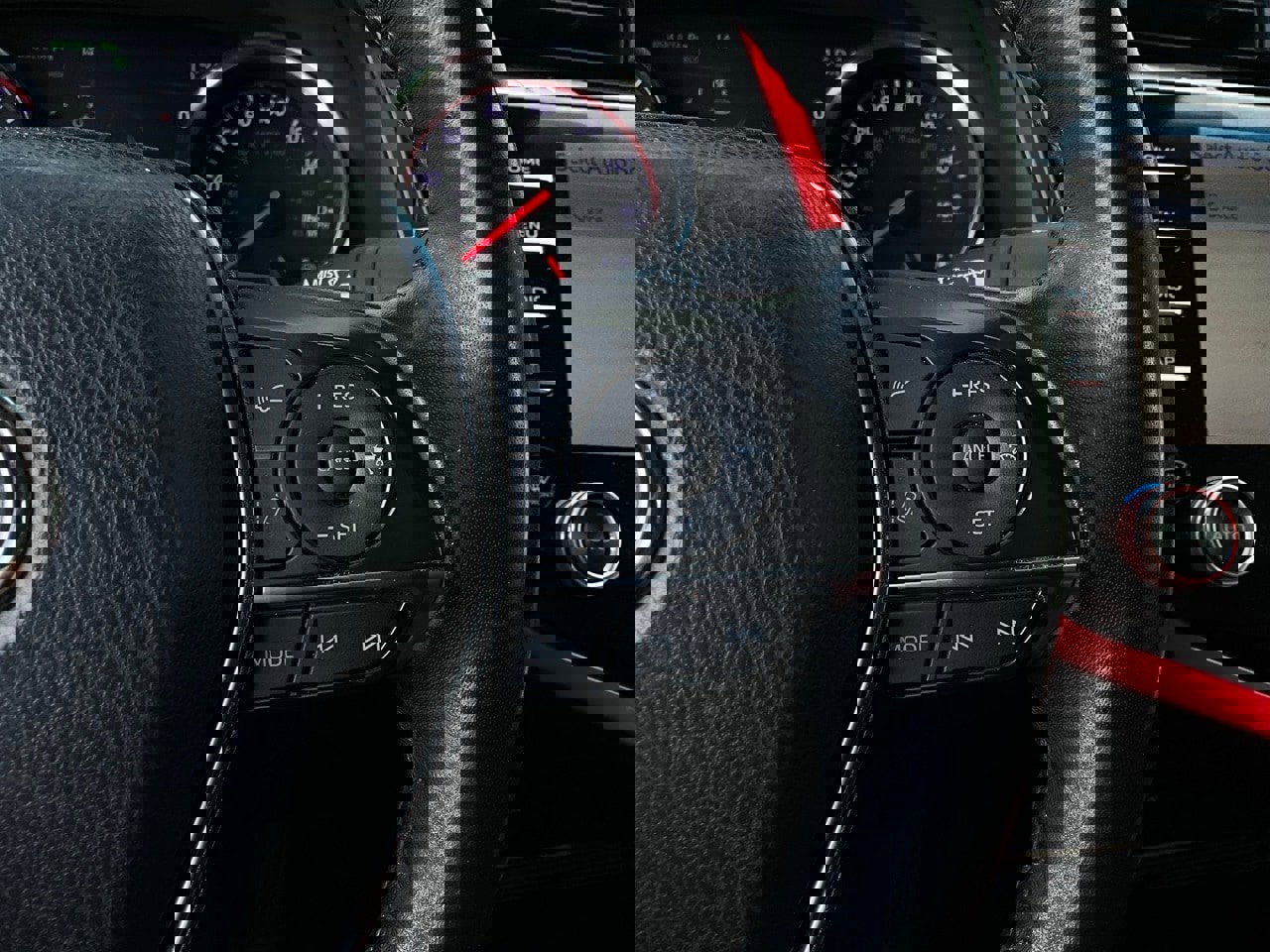 Used 2020 Toyota Camry XSE image 36