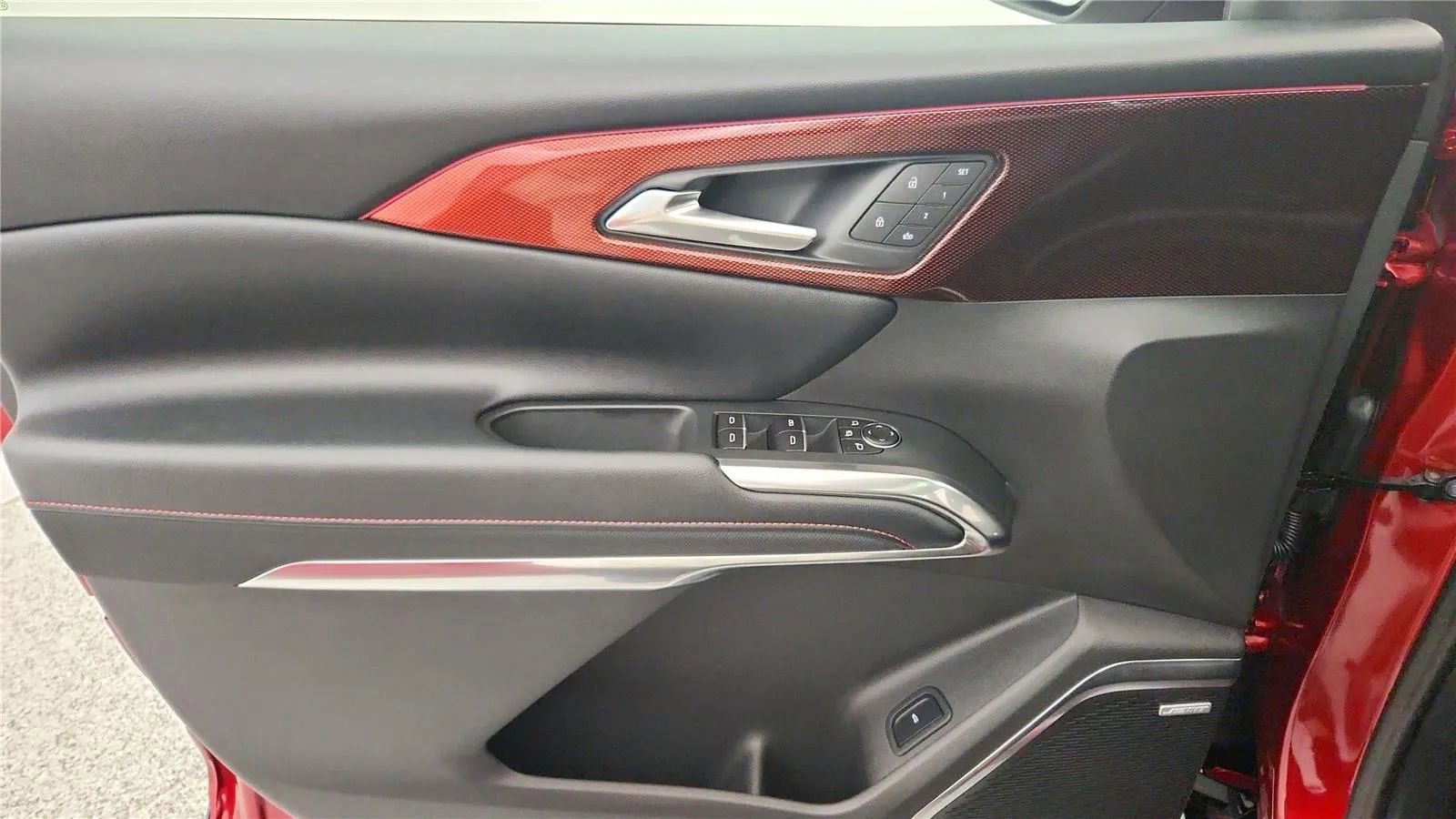 New 2026 Chevrolet Traverse RS FWD image 31