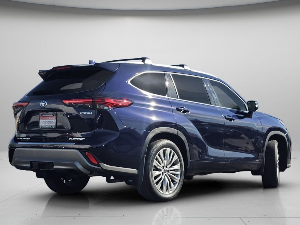 Used 2023 Toyota Highlander Platinum image 24