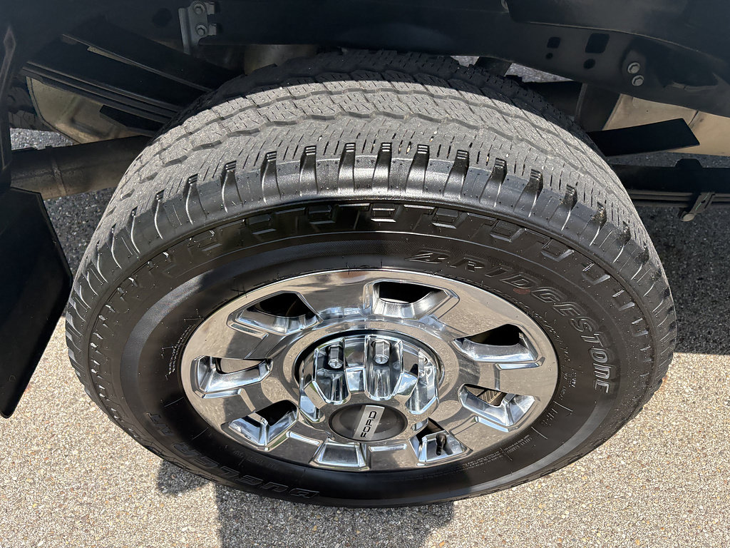 Used 2026 Ford F350 Lariat w/ Lariat Premium Package AWD/4WD image 11