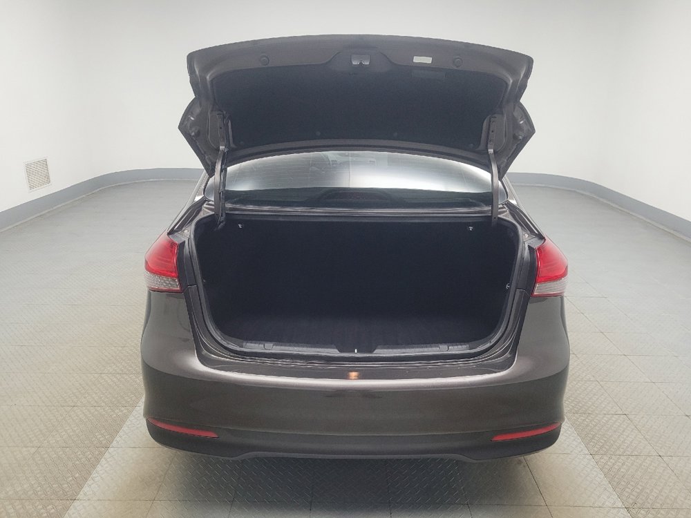 Used 2018 Kia Forte LX FWD image 29