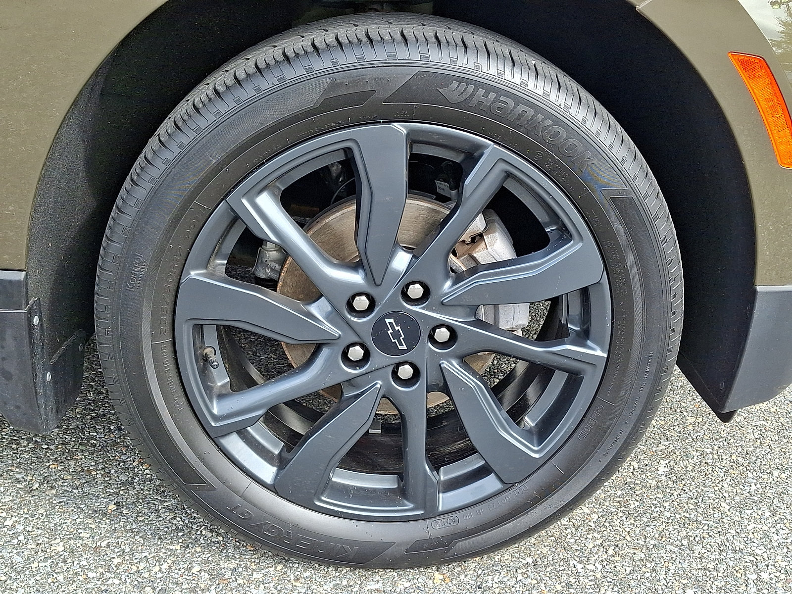Certified 2023 Chevrolet Equinox RS w/ LPO, Floor Liner Package AWD/4WD image 8