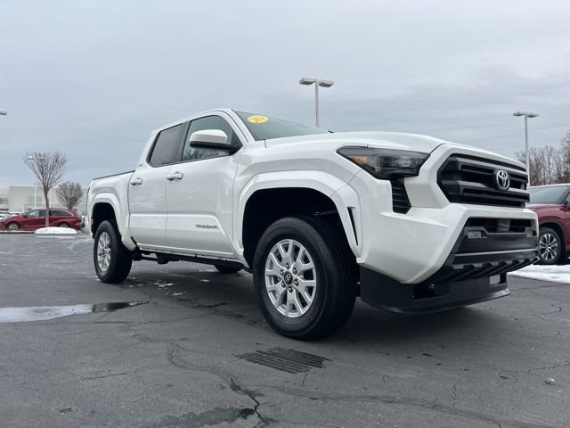 Used 2024 Toyota Tacoma SR5 image 3