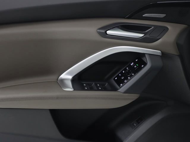 Certified 2025 Audi Q5 Premium Plus w/ Premium Plus image 11