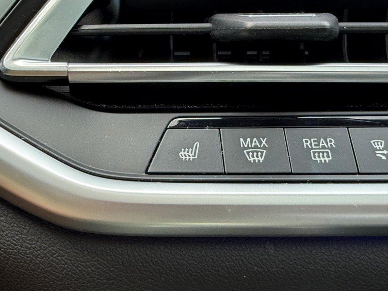 Used 2022 BMW X5 xDrive40i AWD/4WD image 24