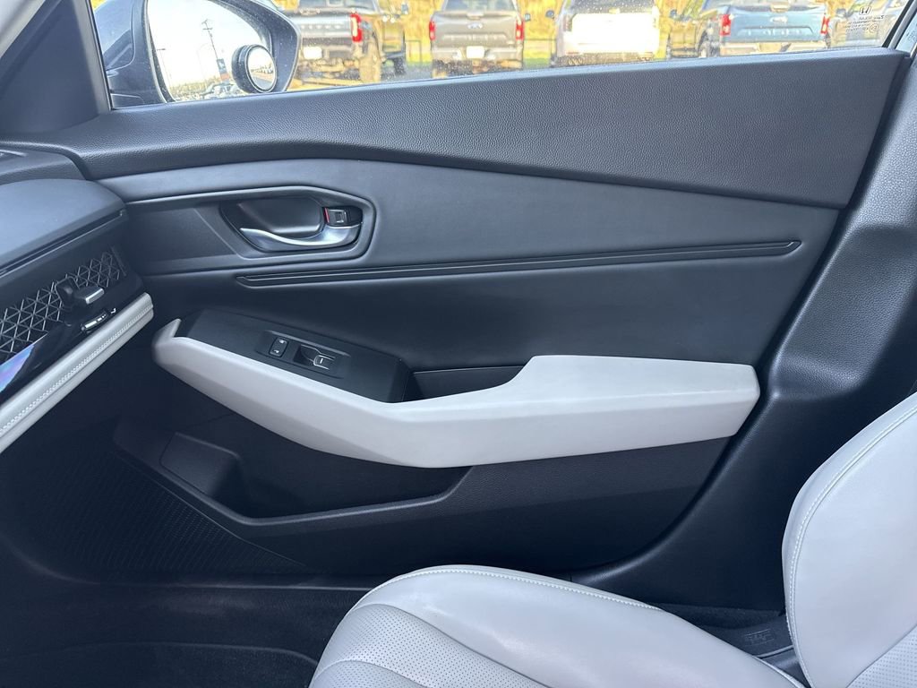 Used 2023 Honda Accord EX-L image 23