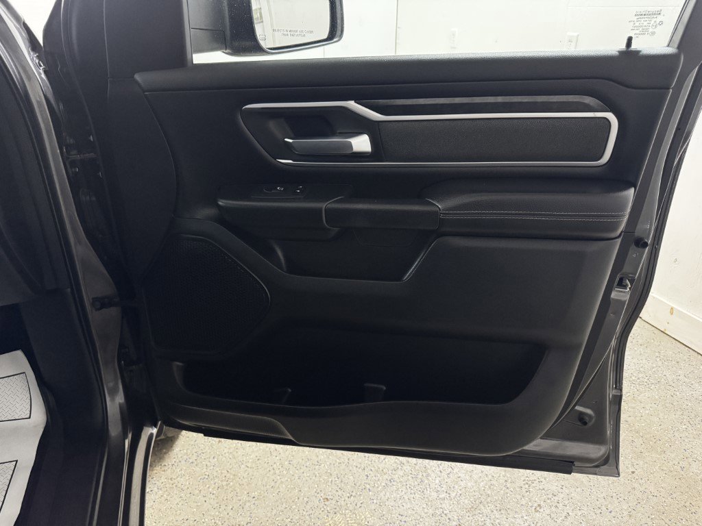 Used 2021 RAM 1500 Big Horn AWD/4WD image 57