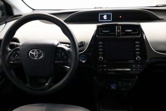 Certified 2021 Toyota Prius LE w/ Carpet Mat Package (TMS) AWD/4WD image 14