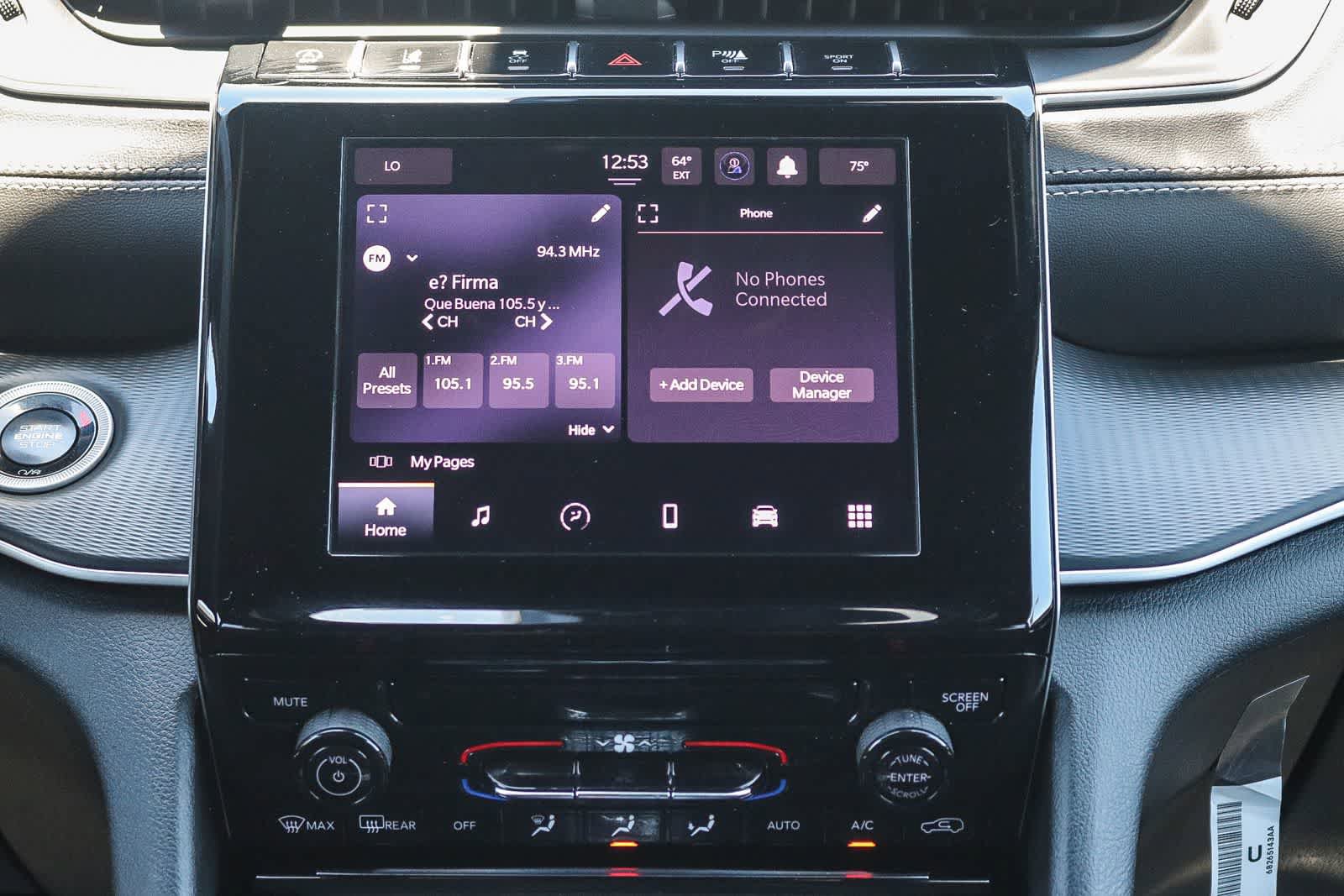 Used 2025 Jeep Grand Cherokee Laredo X RWD image 14