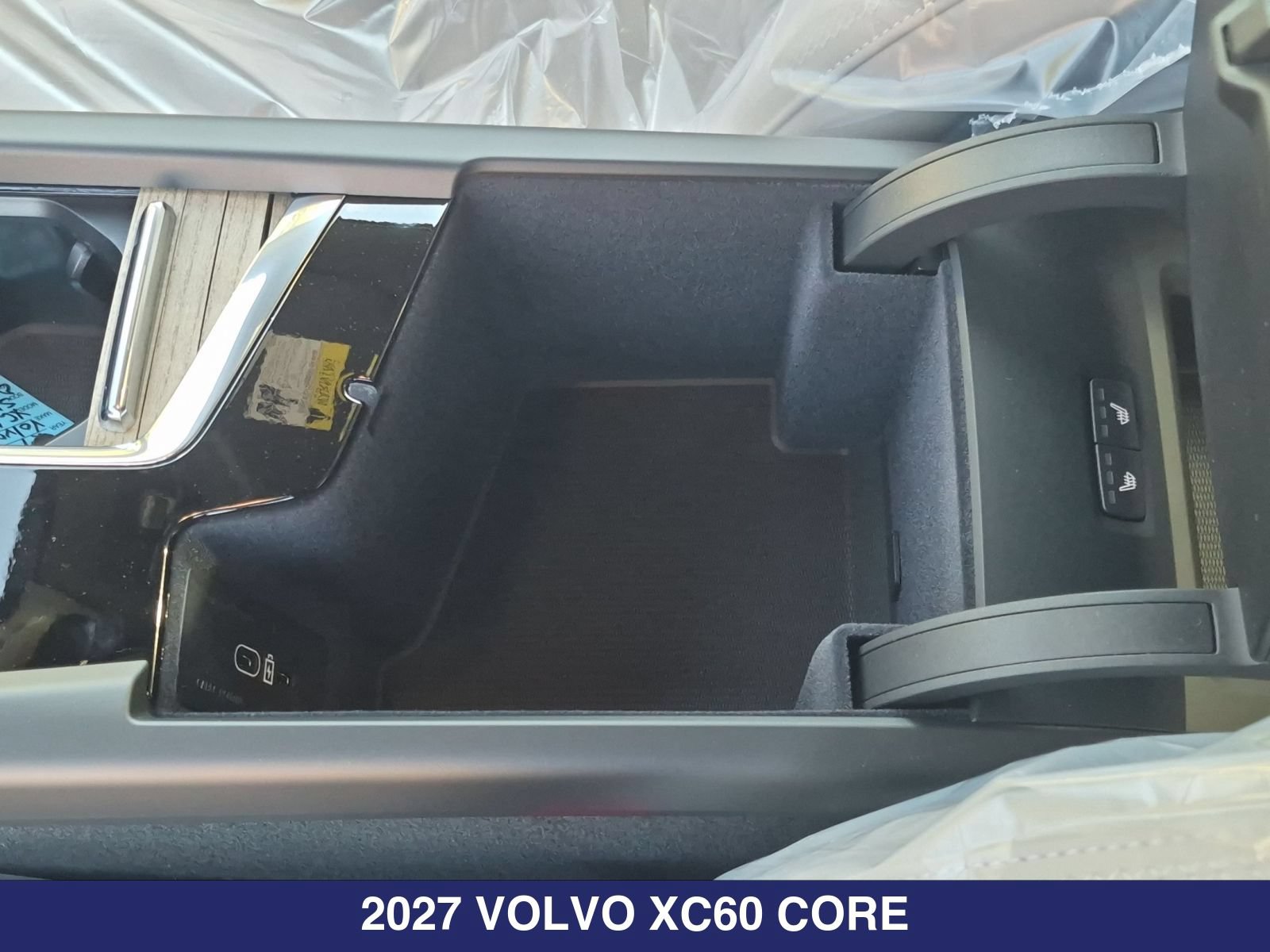 New 2027 Volvo XC60 B5 Core AWD/4WD image 16