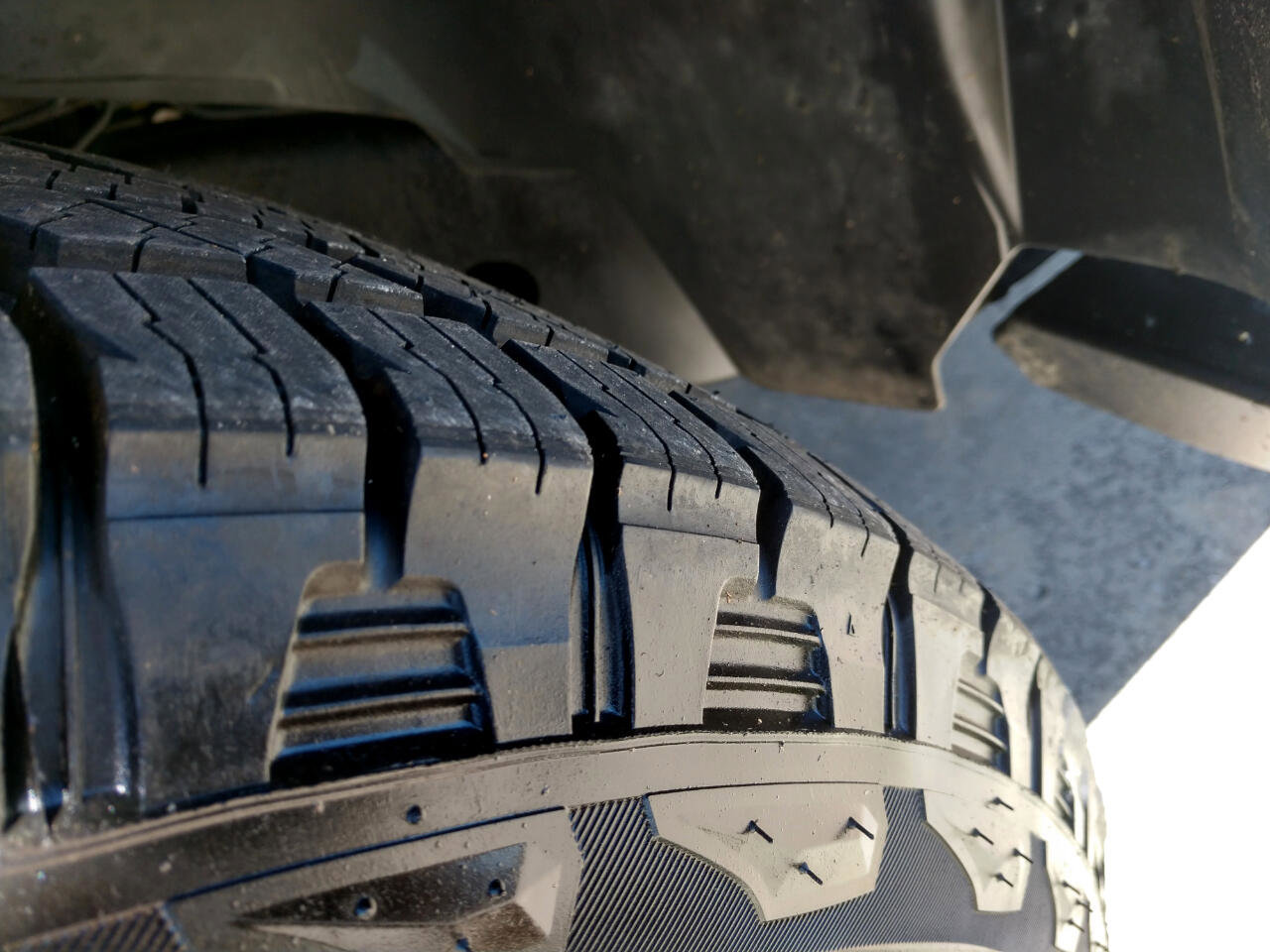 Used 2016 Jeep Wrangler Unlimited Sahara image 12