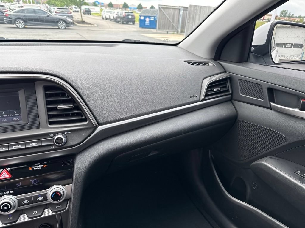 Used 2020 Hyundai Elantra SE w/ Cargo Package (C1) FWD image 24