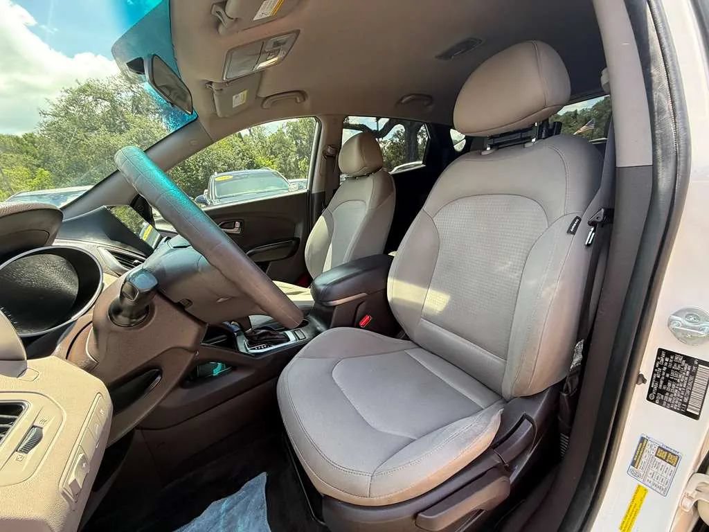 Used 2014 Hyundai Tucson GLS FWD image 9