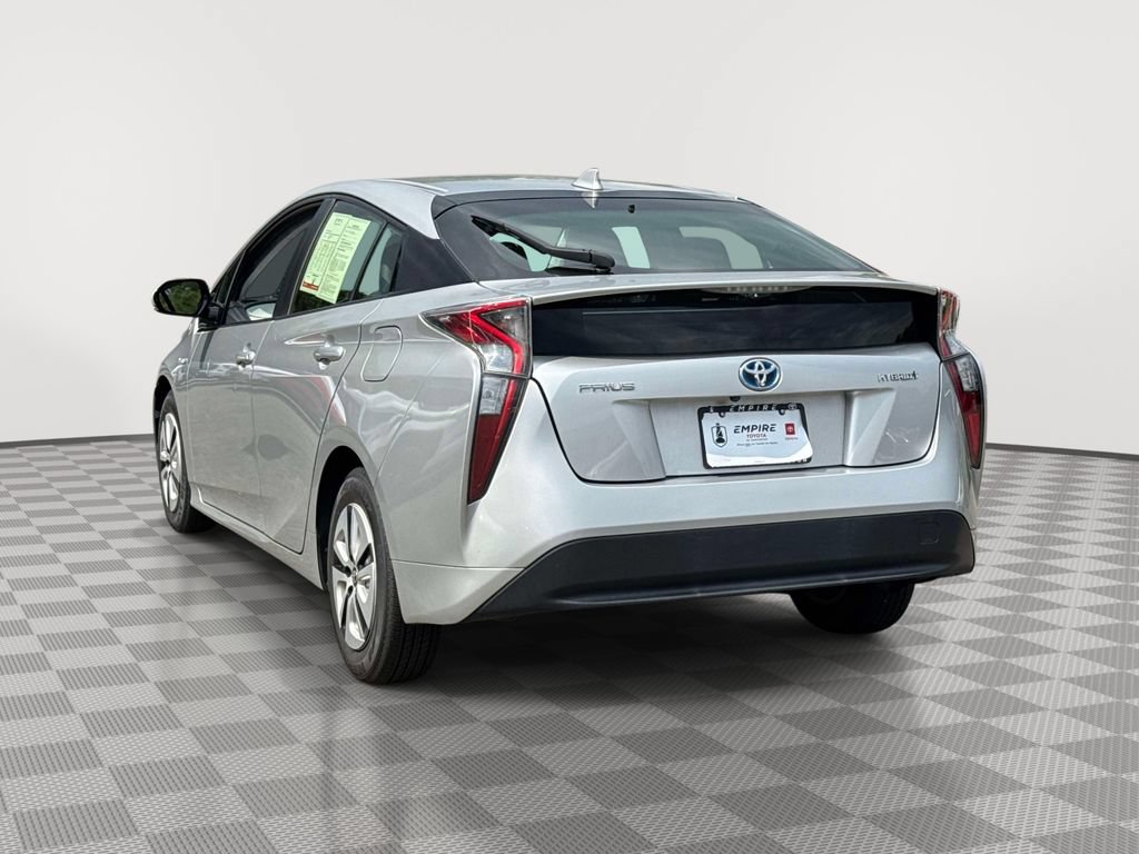 Used 2017 Toyota Prius Four FWD image 7