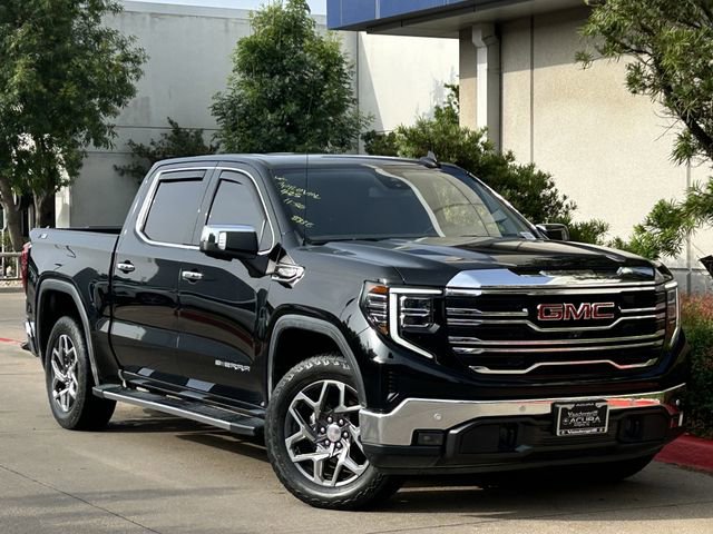 Used 2022 GMC Sierra 1500 SLT AWD/4WD image 2