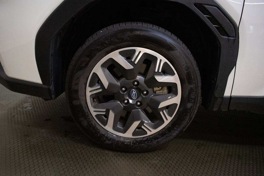 Certified 2026 Subaru Forester Premium AWD/4WD image 9