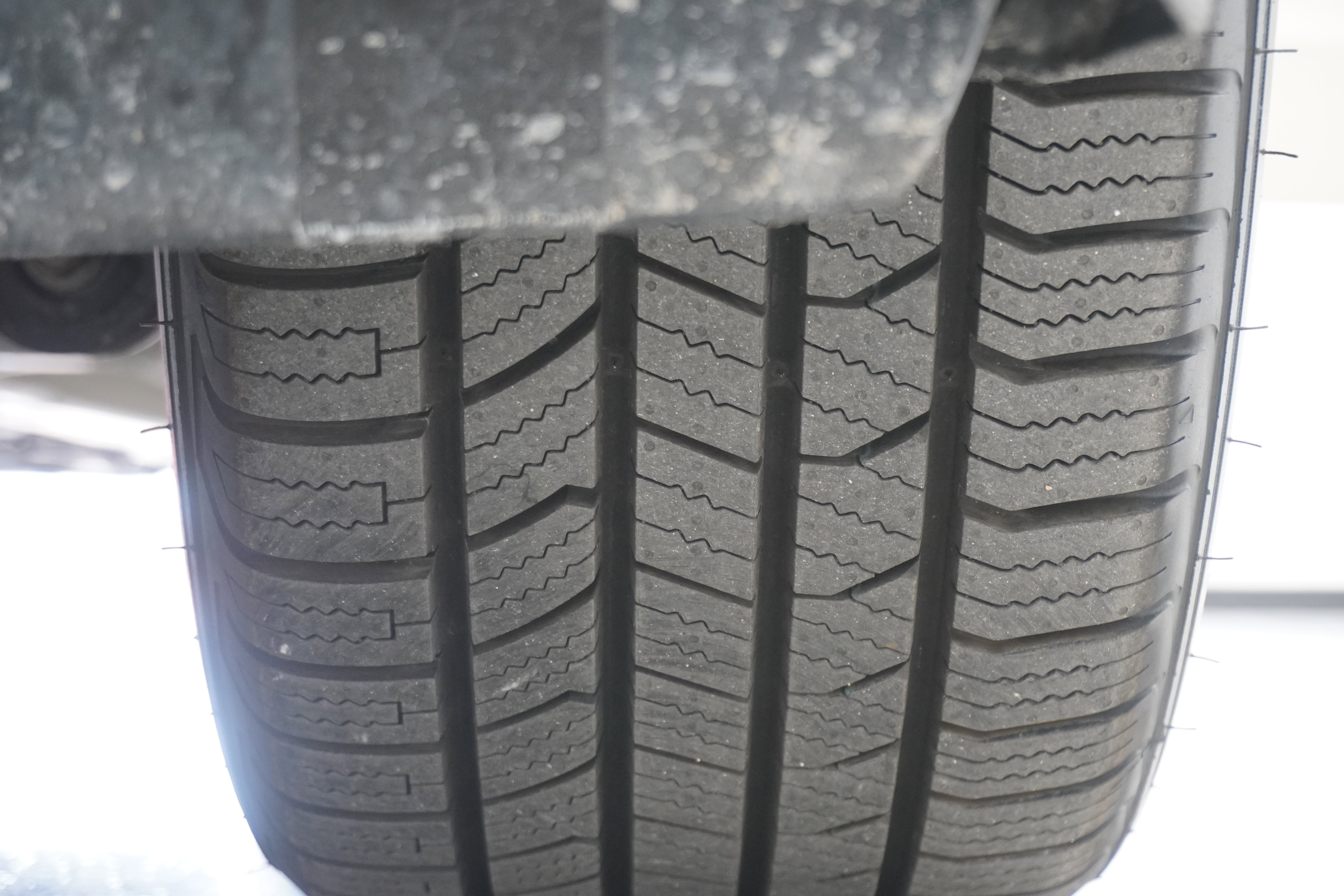 Used 2010 Lincoln MKZ image 28