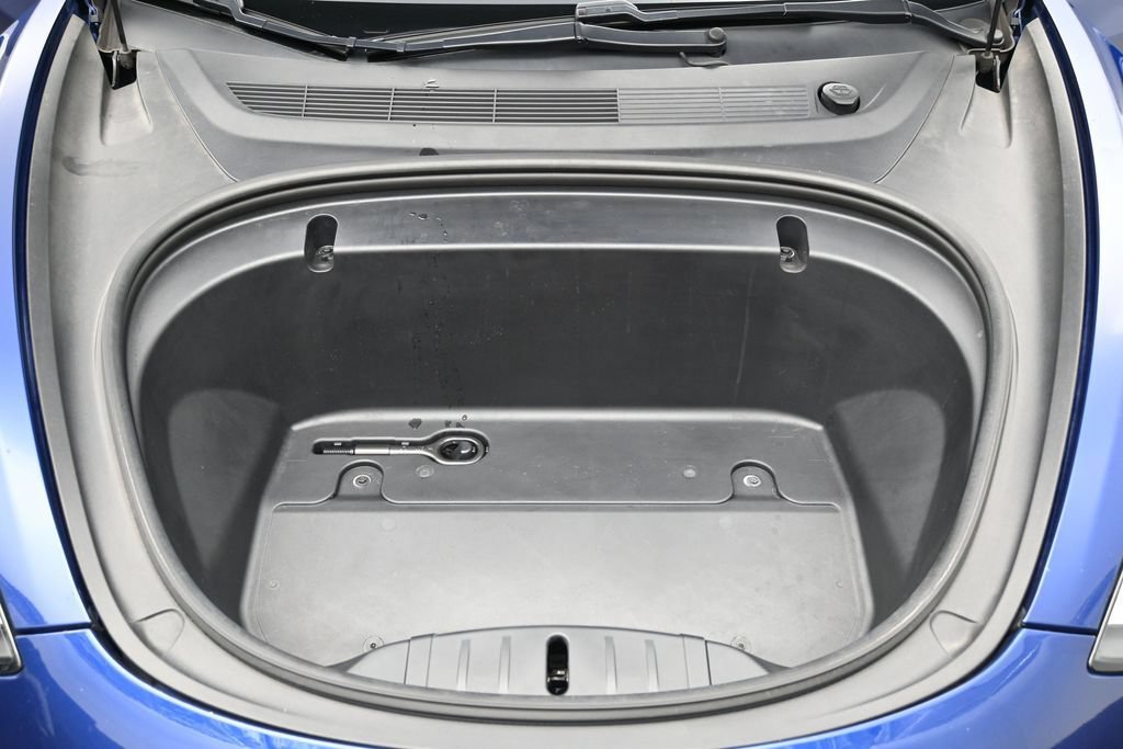 Used 2020 Tesla Model 3 Performance AWD/4WD image 8