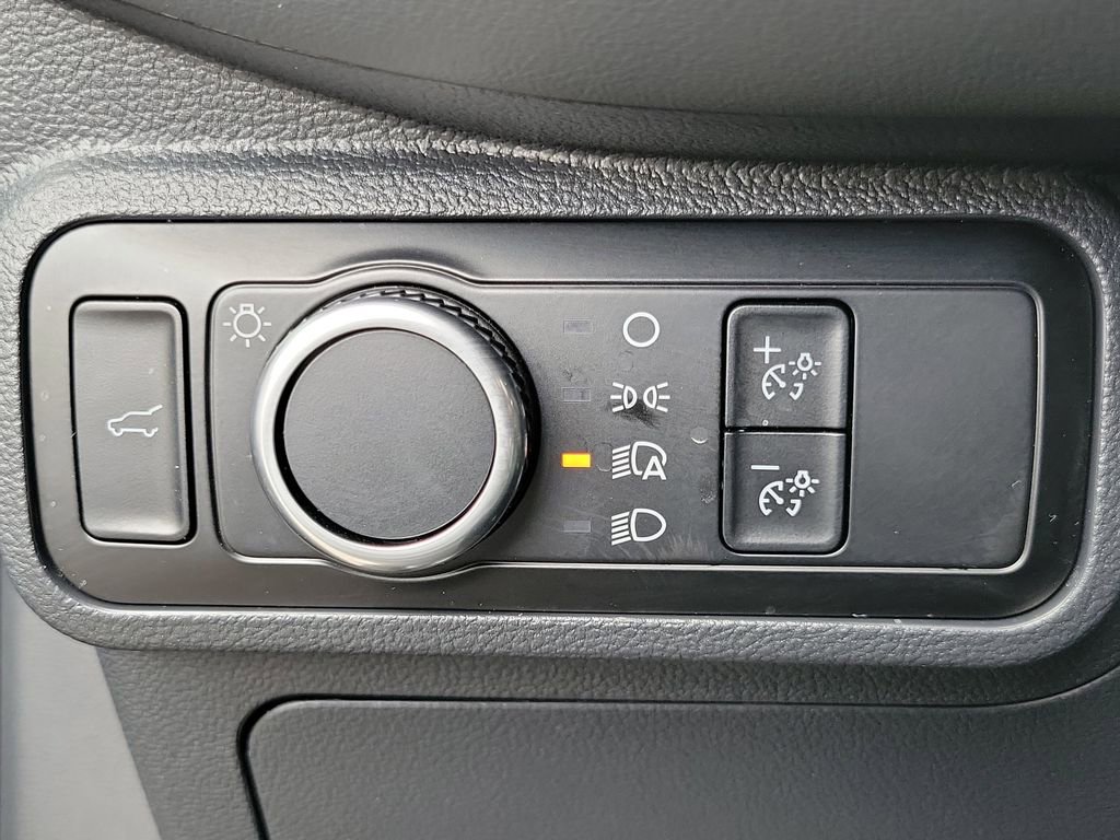 Certified 2025 Ford Explorer Active RWD image 24
