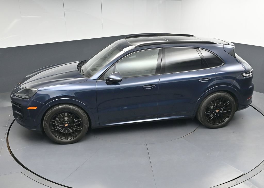 Certified 2026 Porsche Cayenne GTS image 43