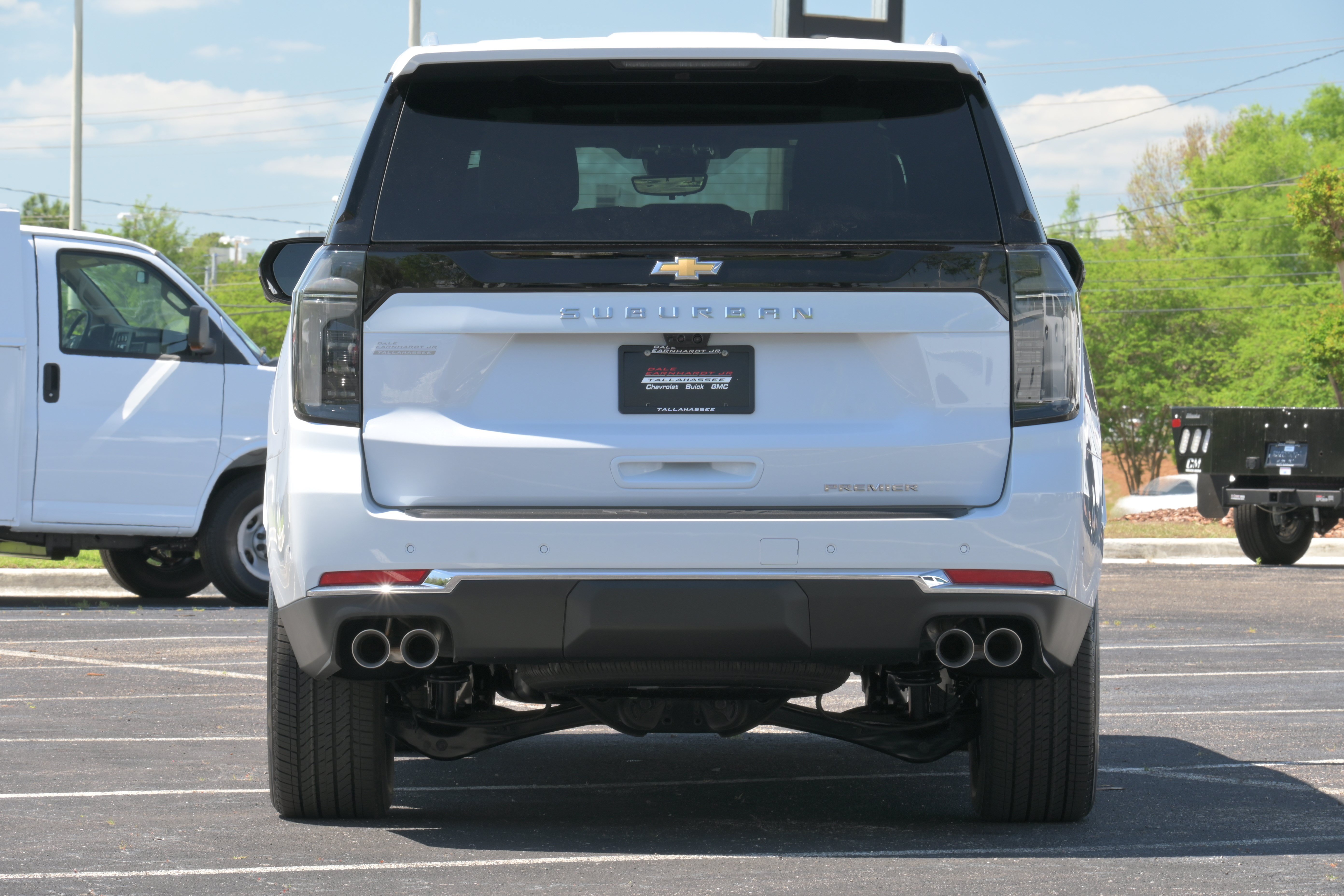 New 2026 Chevrolet Suburban Premier AWD/4WD image 40