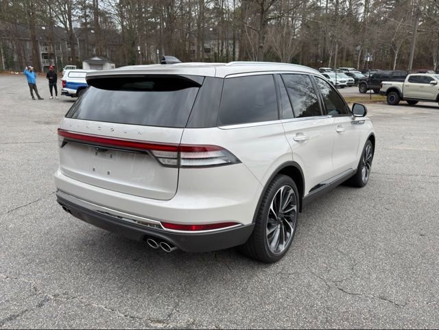 Used 2025 Lincoln Aviator Reserve w/ Equipment Group 201A image 10