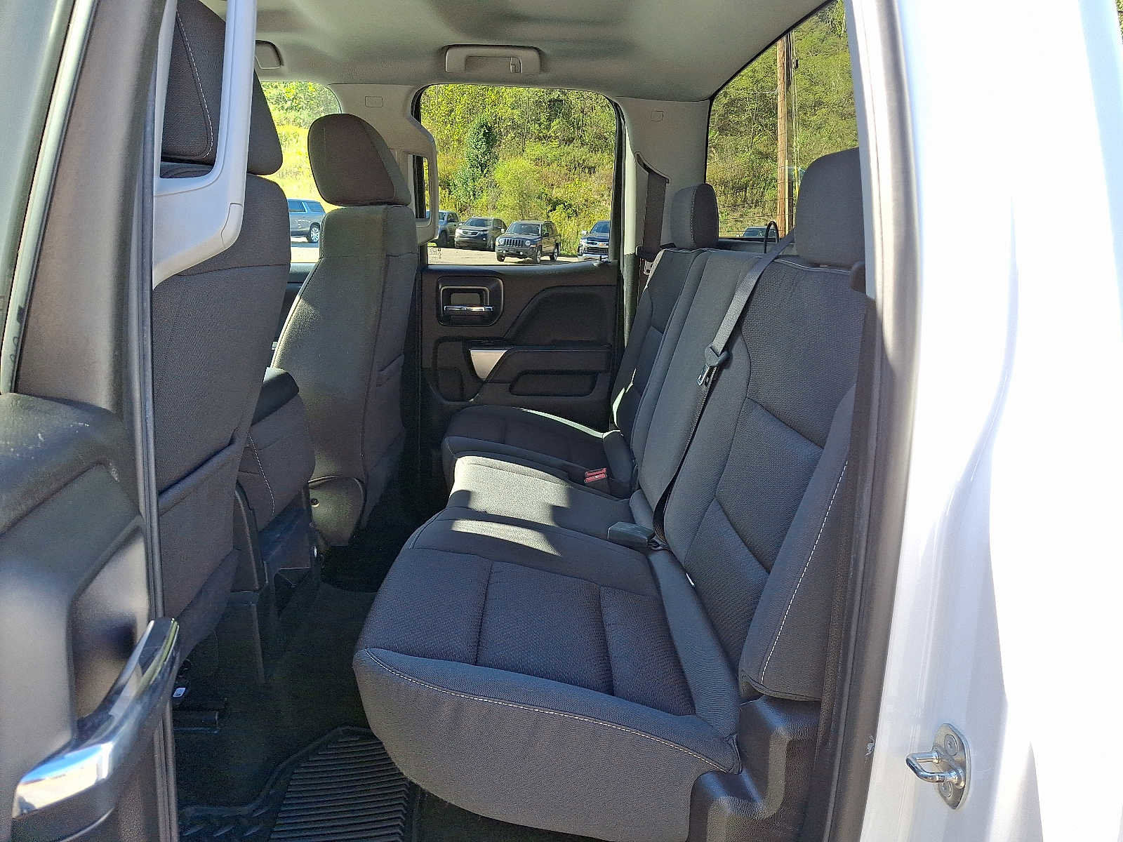 Used 2018 Chevrolet Silverado 1500 LT w/ All Star Edition image 11