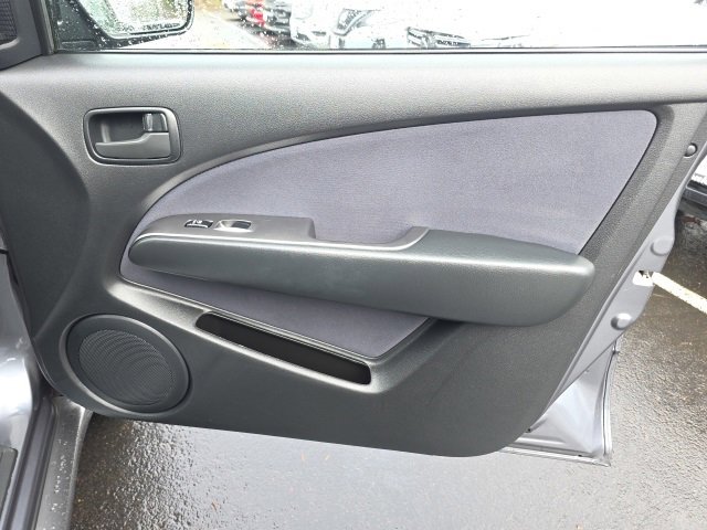 Used 2006 Mitsubishi Outlander LS image 19